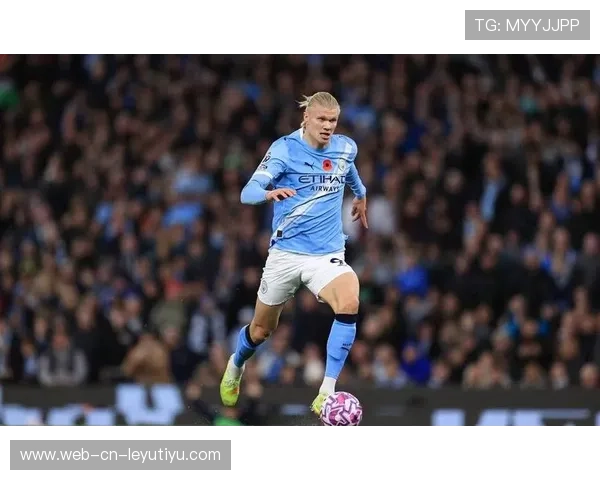 当世三大神锋，合力造79球！哈兰德姆巴佩联赛双响，凯恩数据领跑