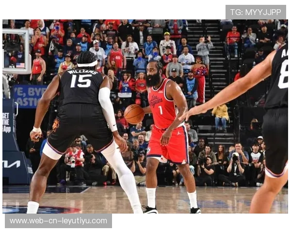 快船外线铁到极致!半场14中1写进失利原因 快船外线铁到极致!半场14中1写进失利原因