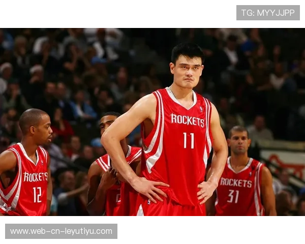 擎天白玉柱！回顾姚明火箭生涯高光时刻集锦统治内线的中国长城