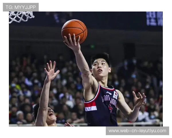 CBA深圳后卫突袭连续进球令对手措手不及